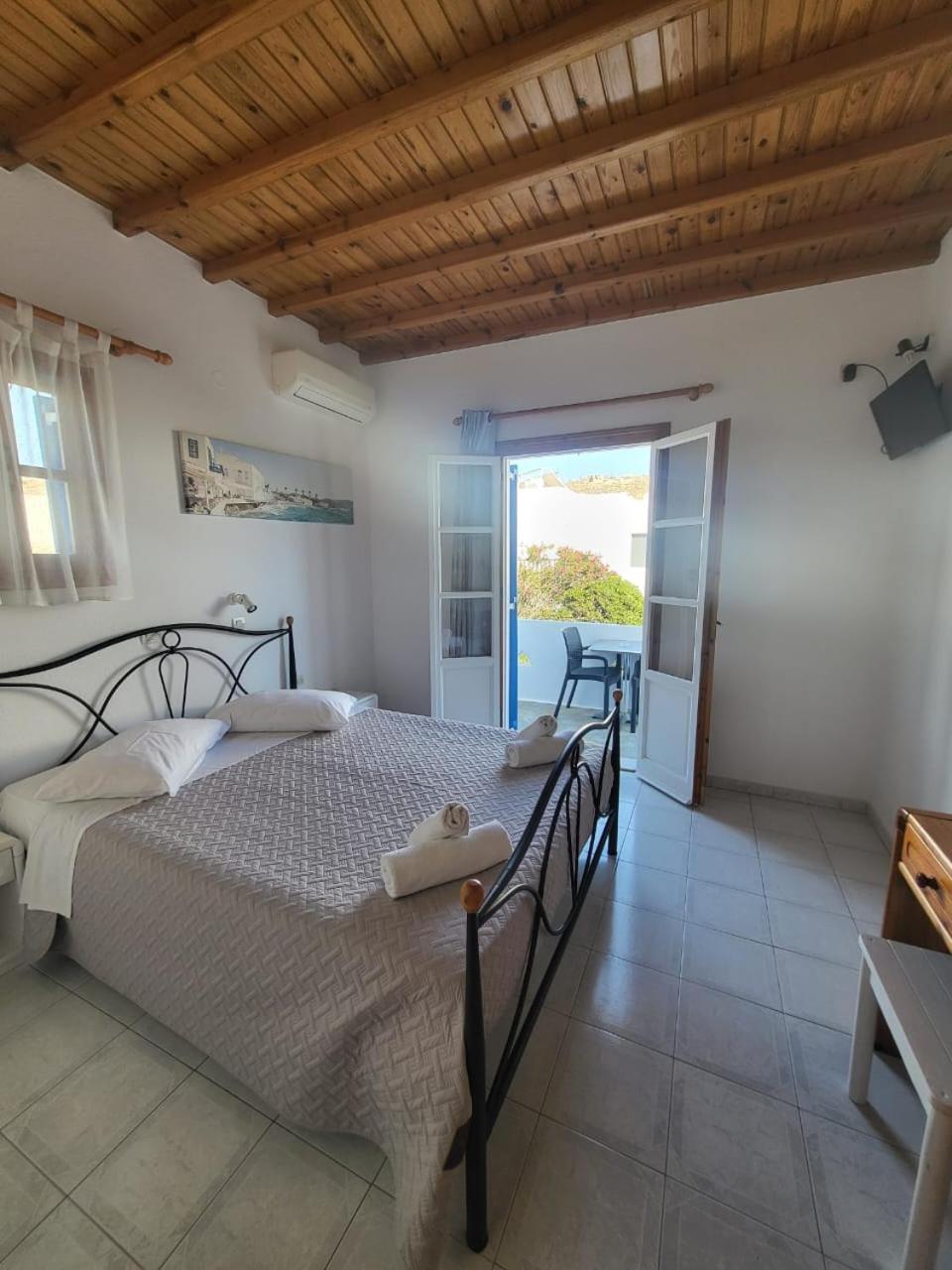 Anemos Apartments Ornos  Ruang foto