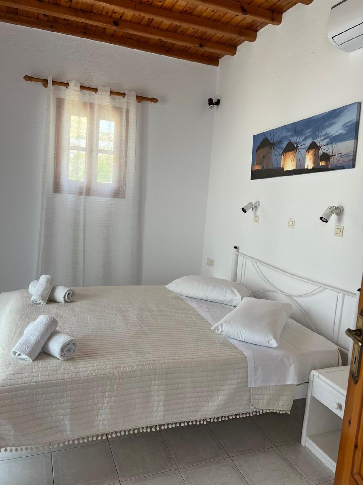 Anemos Apartments Ornos  Ruang foto